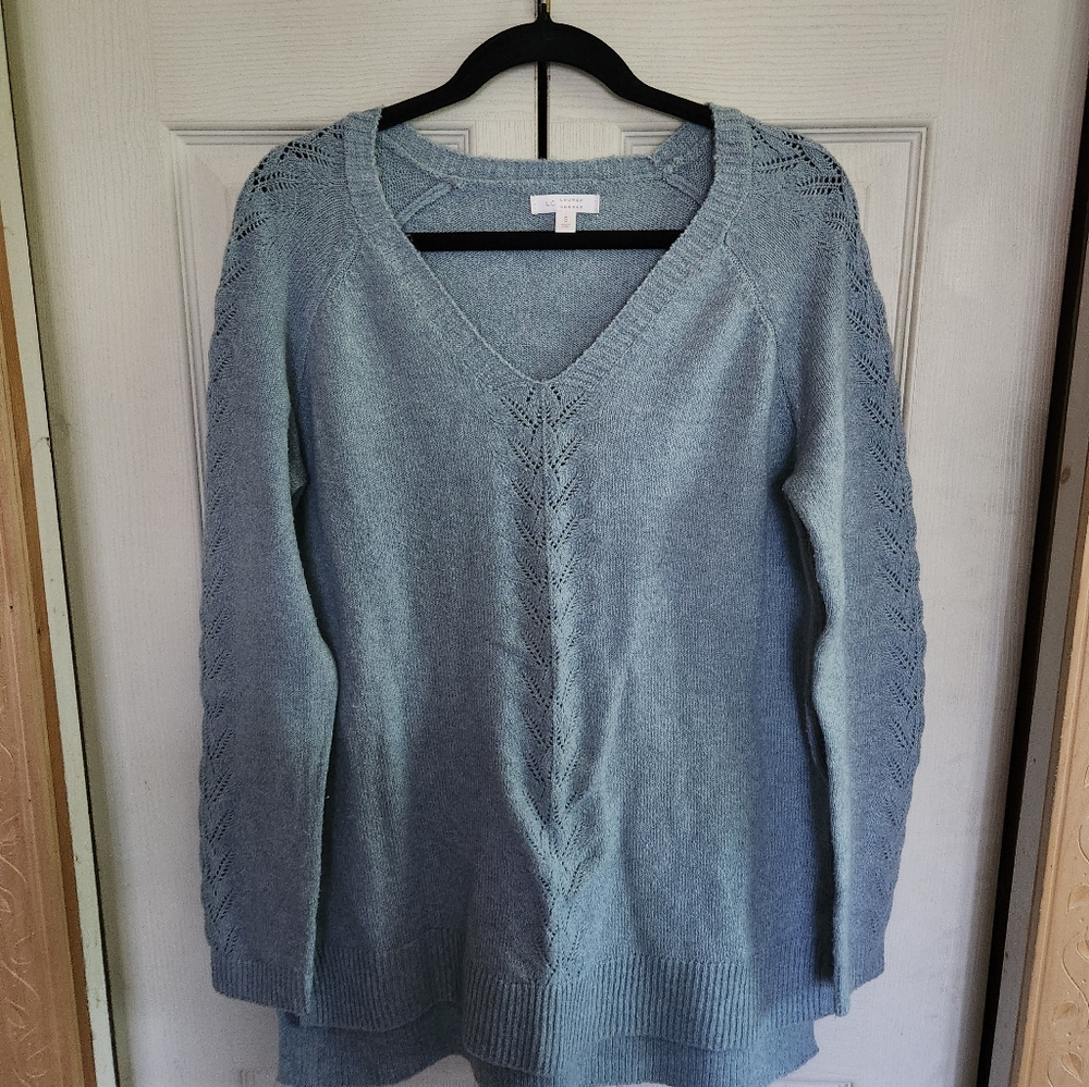 LC Lauren Conrad Blue V-Neck Sweater - Picture 3 of 9